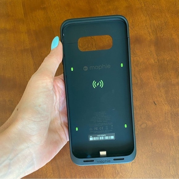 Mophie Juice Pack Battery Case.
Samsung Galaxy S8+ - Picture 8 of 11